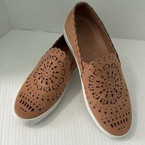 JOIE Laser Cut Diya Slip-on Sneakers cognac brown perforated design EU 37